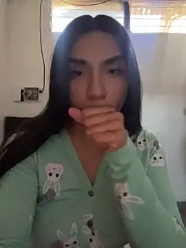 Snapshot of InesD_Arcy chatting on 05.21.26 InesD Arcy online show from 05.21.26