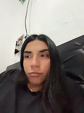 Snapshot of InesD_Arcy chatting on 05.26.26 InesD Arcy online show from 05.26.26