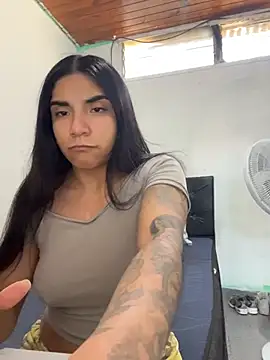 Snapshot of InesD_Arcy chatting on 05.30.26 InesD Arcy online show from 05.30.26