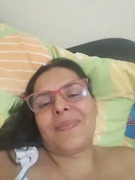Snapshot of Bella_Morena27 chatting on 05.24.26 Bella Morena27 online show from 05.24.26