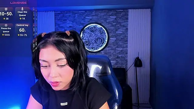 Snapshot of gemma_19_ chatting on 07.24.26 gemma 19 online show from 07.24.26