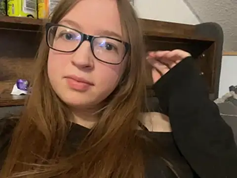 Freaky-Doll online show from 05.01.26