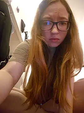 Snapshot of Freaky-Doll chatting on 06.22.26 Freaky-Doll online show from 06.22.26