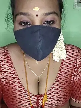 Snapshot of tamil_butterfly chatting on 06.13.26 tamil butterfly online show from 06.13.26