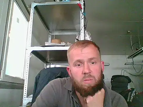 Snapshot of bardiauto chatting on 05.22.26 bardiauto online show from 05.22.26