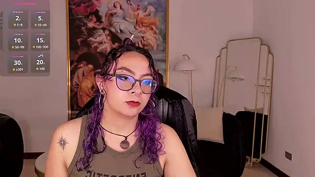 Snapshot of LoiseHarper chatting on 05.31.26 LoiseHarper online show from 05.31.26