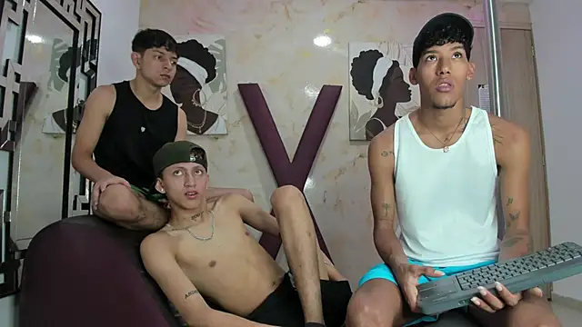 RED BOYS XXX online show from 05.09.26