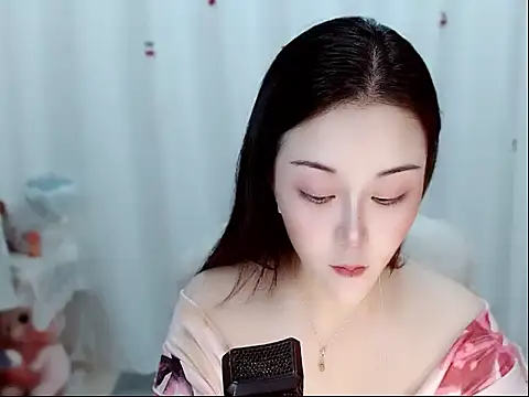 Snapshot of Amy-cnbaby chatting on 06.12.26 Amy-cnbaby online show from 06.12.26