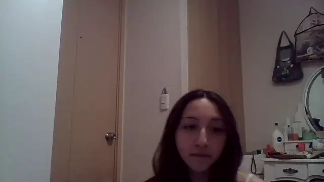 Snapshot of 010874 chatting on 07.08.26 010874 online show from 07.08.26