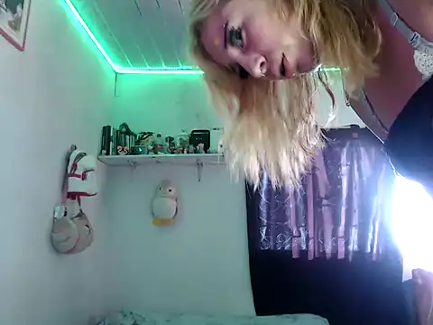 bunnyfoxxd online show from 06.20.26