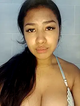 Snapshot of Hot_Sophy_ chatting on 05.30.26 Hot Sophy online show from 05.30.26