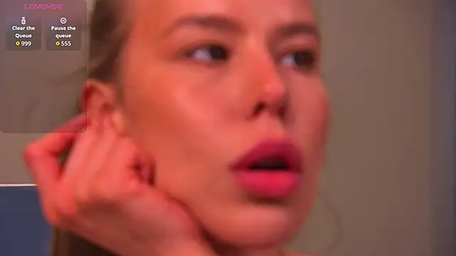 AshleyRoyse online show from 06.02.26
