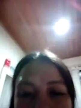 Snapshot of tuzorrit chatting on 05.26.26 tuzorrit online show from 05.26.26