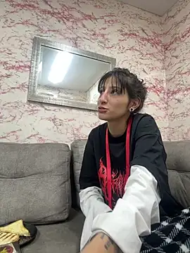 Snapshot of Evelin_Hellsing chatting on 06.11.26 Evelin Hellsing online show from 06.11.26
