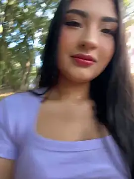 Snapshot of SabrinaX_X chatting on 06.19.26 SabrinaX X online show from 06.19.26