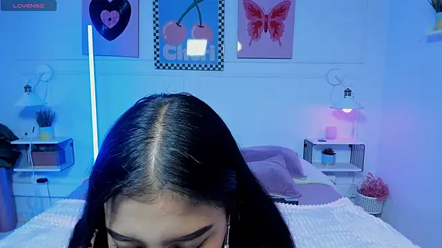 Snapshot of Sharon_Adamss chatting on 07.28.26 Sharon Adamss online show from 07.28.26