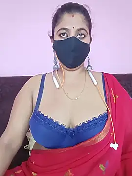 Snapshot of Polly-bhabi chatting on 05.31.26 Polly-bhabi online show from 05.31.26