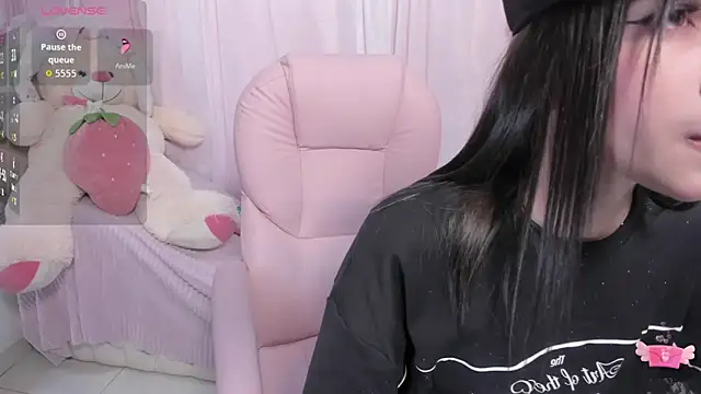 ShanelleDupont  online show from 06.14.26