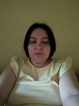 EmmaEmmy40 online show from 05.11.26