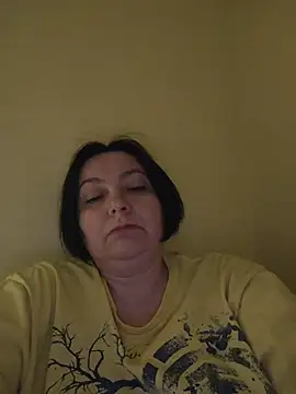 EmmaEmmy40 online show from 05.25.26