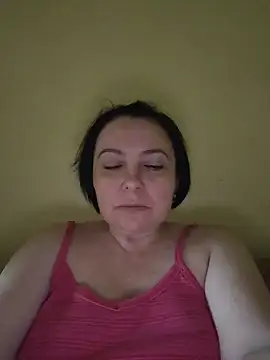 EmmaEmmy40 online show from 05.27.26