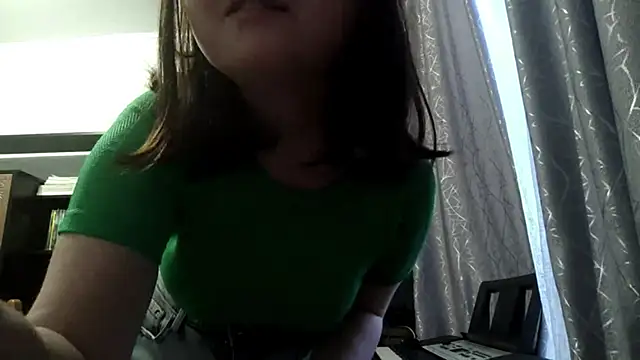 Snapshot of RebelDesiree chatting on 05.08.26 RebelDesiree online show from 05.08.26