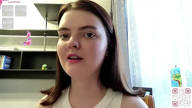 Snapshot of RebelDesiree chatting on 06.05.26 RebelDesiree online show from 06.05.26