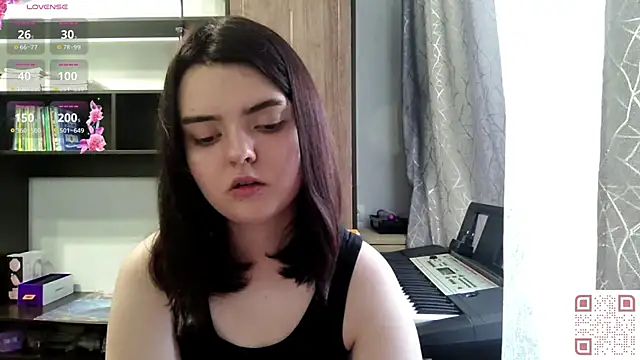 Snapshot of RebelDesiree chatting on 06.07.26 RebelDesiree online show from 06.07.26
