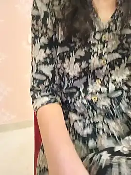 Snapshot of zoya_baby_ chatting on 06.30.26 zoya baby online show from 06.30.26