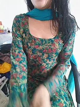 Snapshot of zoya_baby_ chatting on 07.03.26 zoya baby online show from 07.03.26