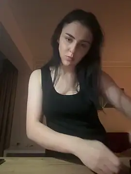 Snapshot of ema-emanuela chatting on 06.02.26 ema-emanuela online show from 06.02.26