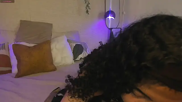 Snapshot of Honey_Sofi chatting on 08.06.26 Honey Sofi online show from 08.06.26