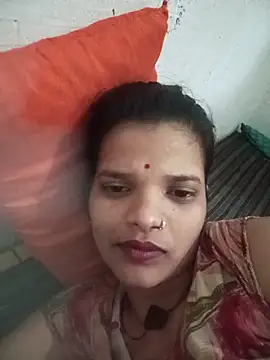 Snapshot of Student_garl_1 chatting on 05.31.26 Student garl 1 online show from 05.31.26