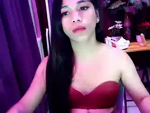 Snapshot of sexyfucksophia chatting on 05.31.26 sexyfucksophia online show from 05.31.26