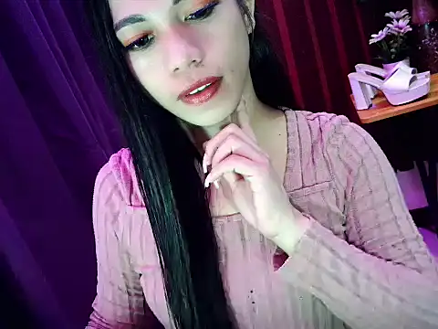 Snapshot of sexyfucksophia chatting on 06.06.26 sexyfucksophia online show from 06.06.26