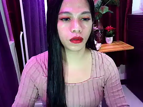 Snapshot of sexyfucksophia chatting on 06.12.26 sexyfucksophia online show from 06.12.26