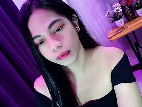 Snapshot of sexyfucksophia chatting on 07.02.26 sexyfucksophia online show from 07.02.26