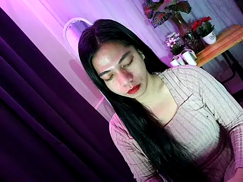Snapshot of sexyfucksophia chatting on 07.22.26 sexyfucksophia online show from 07.22.26