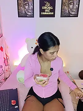 Raven stonee01 online show from 06.18.26