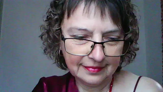 Snapshot of ElizabethGorden chatting on 06.04.26 ElizabethGorden online show from 06.04.26