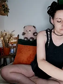 Snapshot of Goddessm00n1 chatting on 06.05.26 Goddessm00n1 online show from 06.05.26