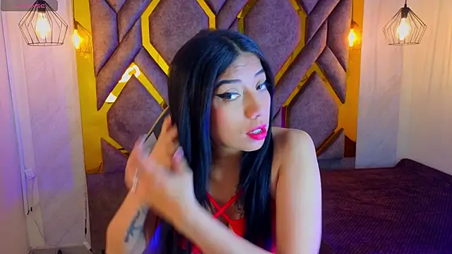 Snapshot of Ey_Im_simone_ chatting on 05.06.26 Ey Im simone online show from 05.06.26