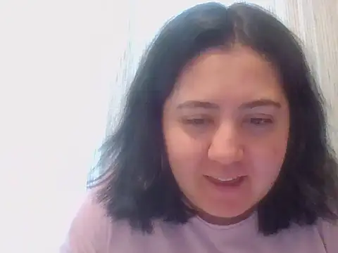 Snapshot of IsabellaJacobs chatting on 05.05.26 IsabellaJacobs online show from 05.05.26