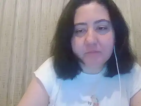 Snapshot of IsabellaJacobs chatting on 05.11.26 IsabellaJacobs online show from 05.11.26