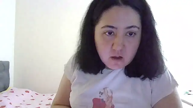 Snapshot of IsabellaJacobs chatting on 06.06.26 IsabellaJacobs online show from 06.06.26