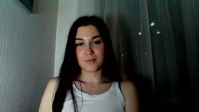 Snapshot of Katiee_Foxi chatting on 06.13.26 Katiee Foxi online show from 06.13.26
