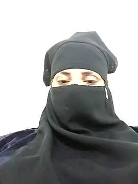 Snapshot of hiba44 chatting on 05.11.26 hiba44 online show from 05.11.26