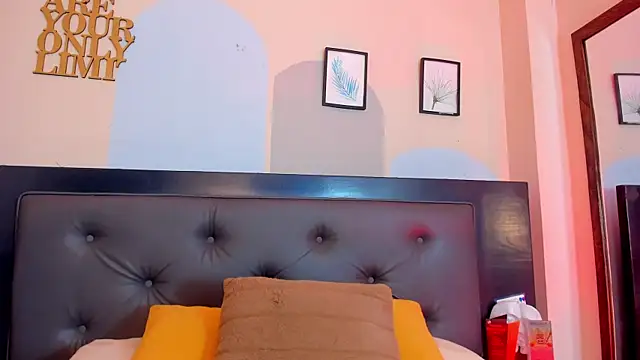 Boy Mathew online show from 06.18.26