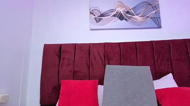 Snapshot of Violeta_Tepes chatting on 05.24.26 Violeta Tepes online show from 05.24.26