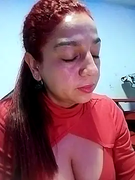Snapshot of Tumilf chatting on 06.11.26 Tumilf online show from 06.11.26